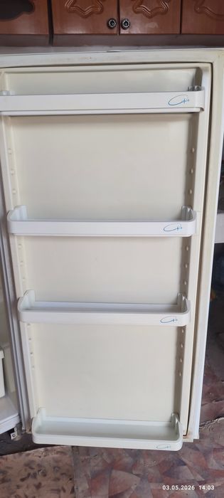 Холодильник Позис.