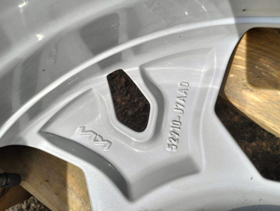 Продам шины с дисками