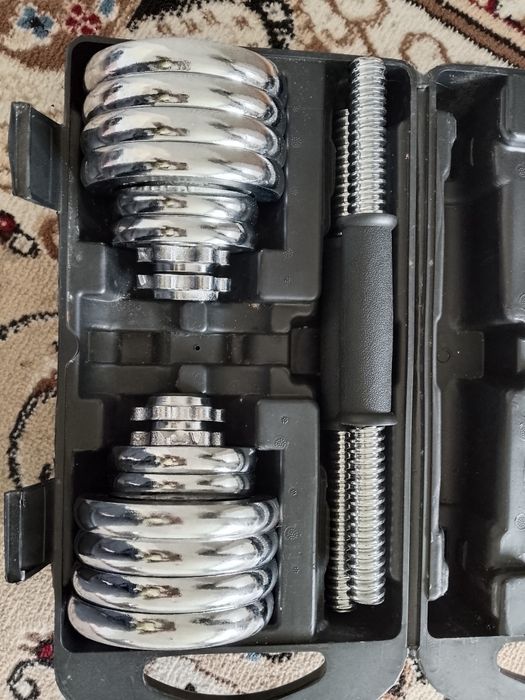 Продам срочно гантели не дорого