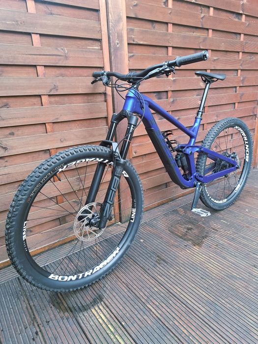 Trek slash 8 gen 5/2023/29/size L