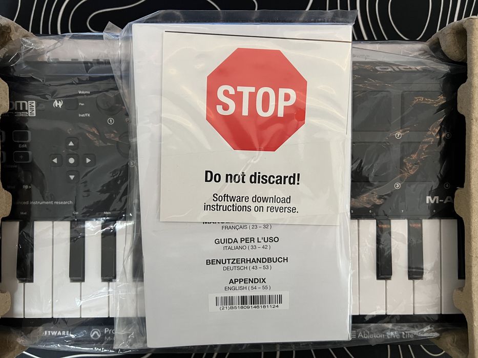 MIDI-клавиатура M-AUDIO