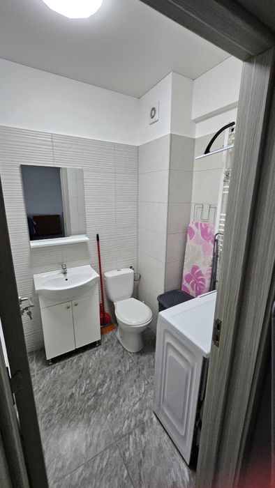 Inchiriez apartament 2 camere Pollux Residence
