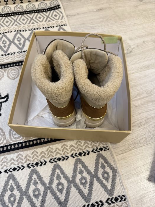 Обувки- Michael Kors