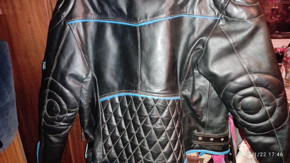 Кожено мъжко яке