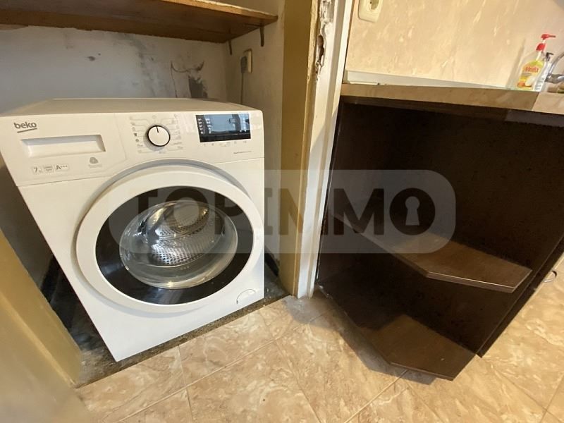 Дава се под наем Тристаен апартамент в Варна, Гръцка махала - 90 кв.м за 400 € - Снимка #7