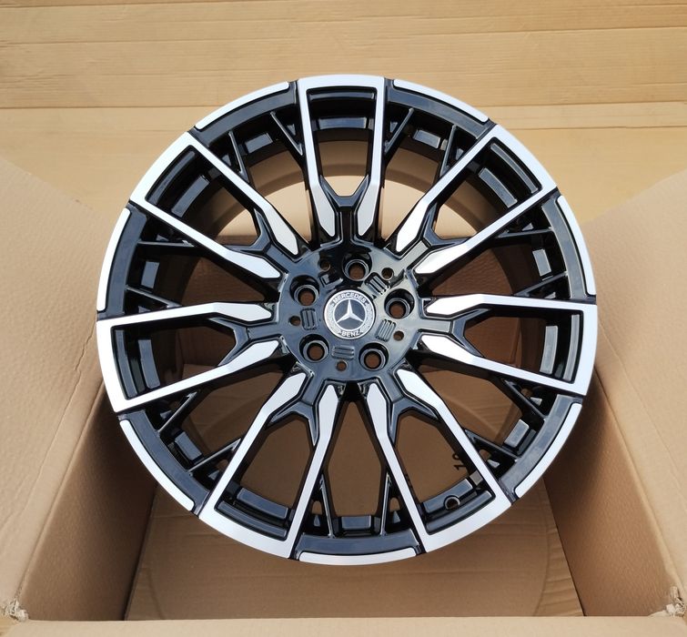 Jante 19 Mercedes in 2 lățimi 
Jante Bicolore Negru Chrome