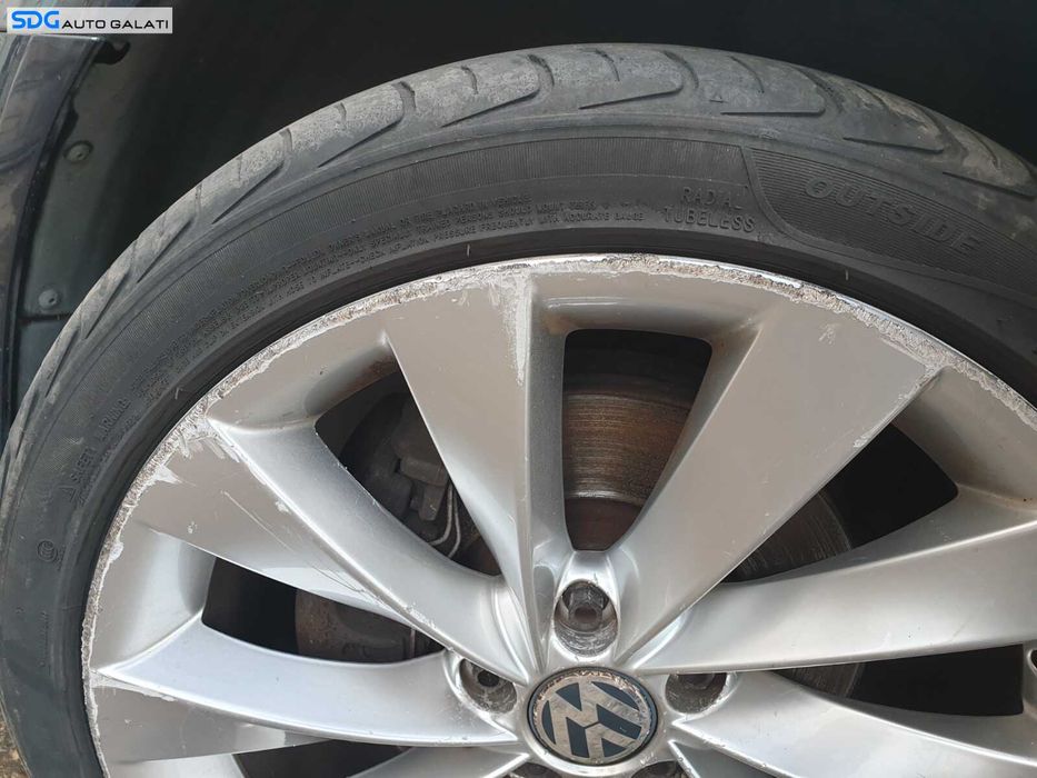 Set 4 Jante Roti Aliaj INTERLAGOS 235 40 18 R18 5x112 Skoda Octavia 3 2013 - 2017 Cod 3C8601025D [C3822]