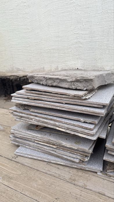 Кафель 14 кв/м б/у