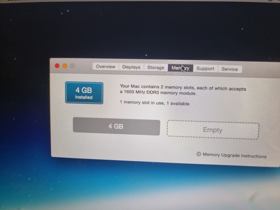 Macbook pro 15" i7 4gb ram hdd 500gb pentru piese