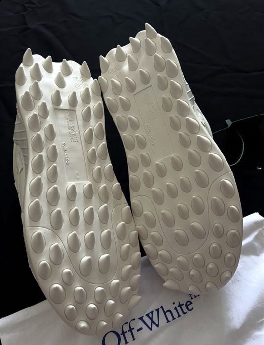 sneakers adidasi off white odsy 1000