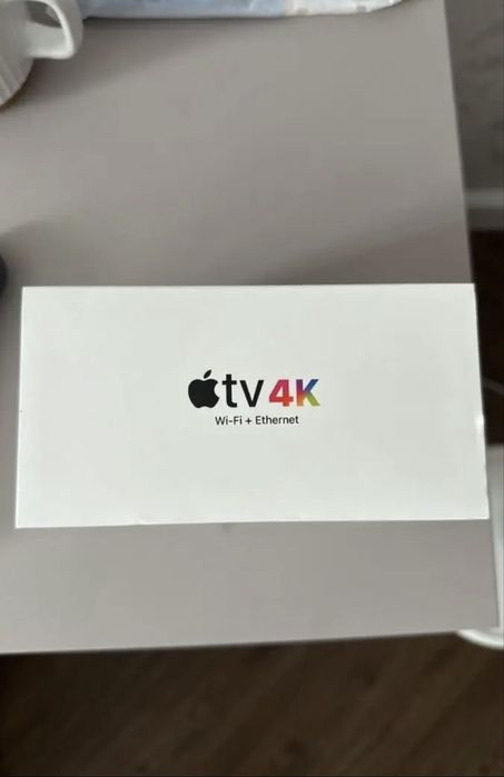 Продам Apple TV 4K WiFi ethernet
