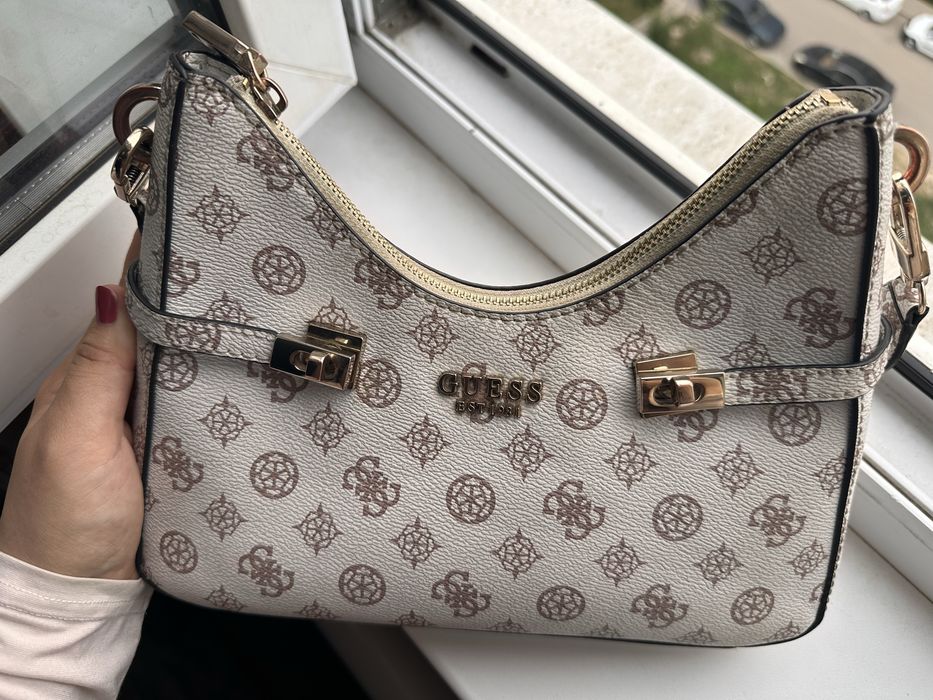 Сумка Guess оригинал, из Мекки