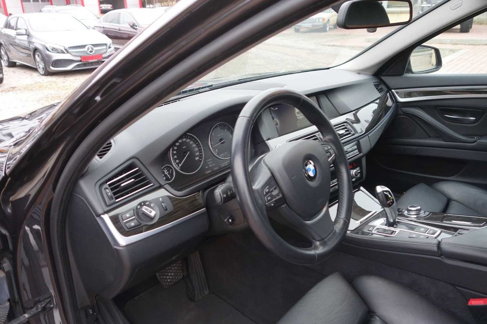 BMW 530d Xdrive, 2013 in stare impecabila