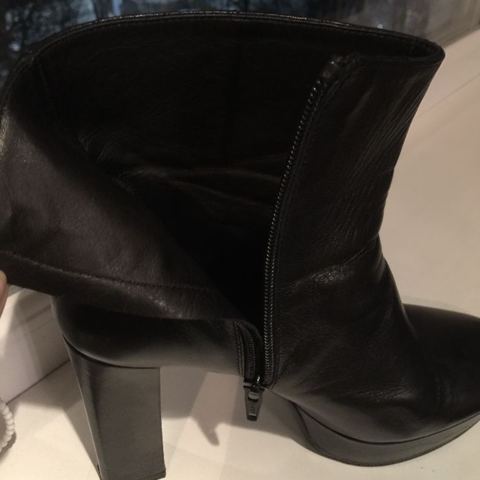 Женские ботинки демисезонные