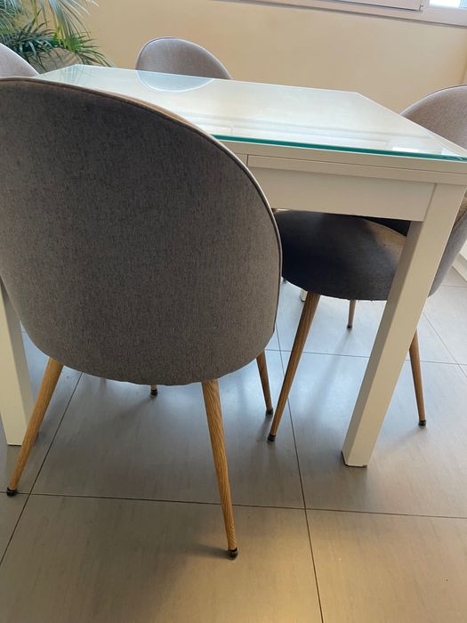 Masa extensibila Ikea + scaune