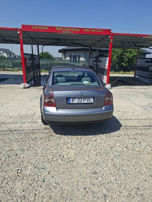 VOLKSWAGEN Passat 0 — imagine 3