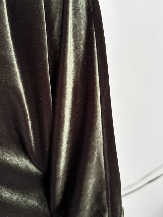 Продам женский костюм