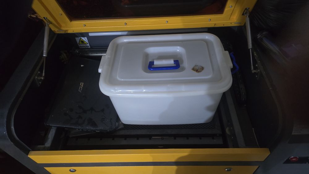 Лазерный станок Лазерный