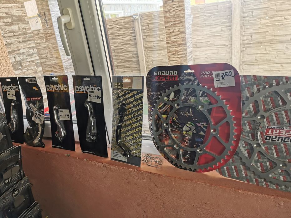 Piese și accesorii enduro și motocross