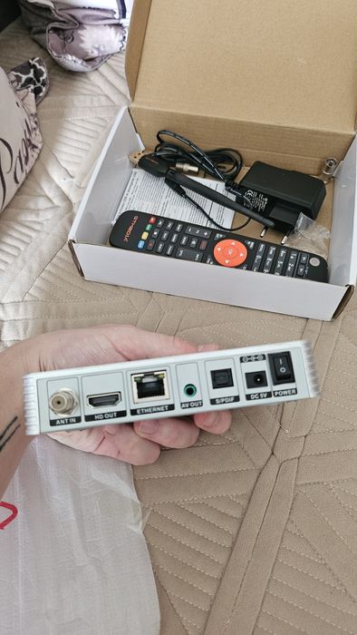 Ресиверы для спутникого тв.