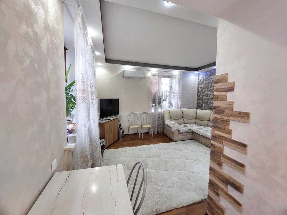 Продам 3 комн. кв., в районе Дворца Молодежи