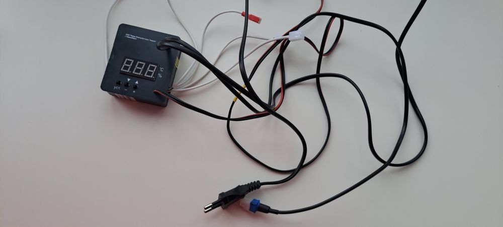 Продаю терморегулятор  на инкубатор несушка