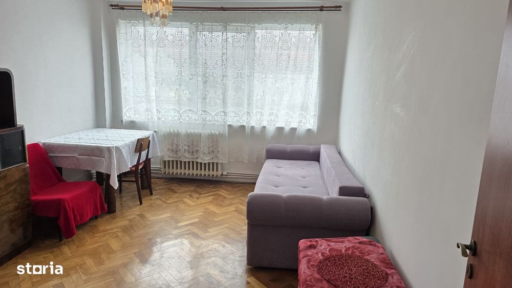 Vand apartament 2 camere Deva, zona Pacii (Cartea Funciara), etaj 1,