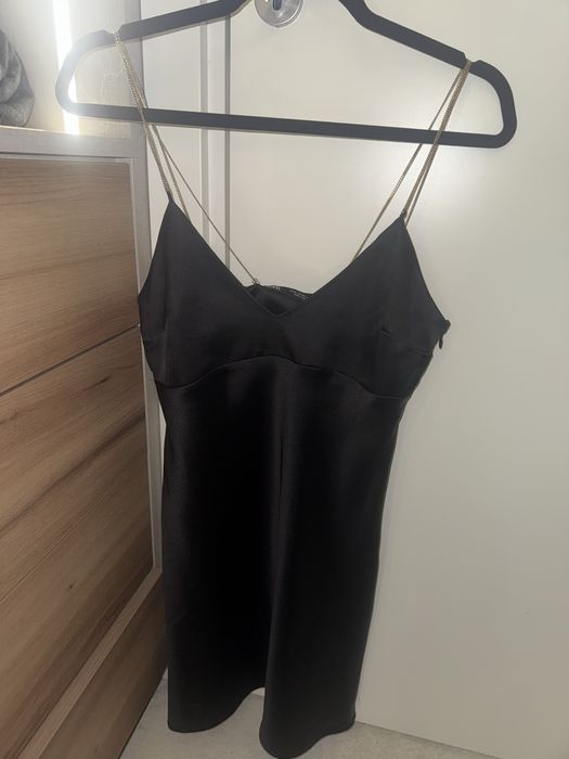 Продавам рокля Replica moda