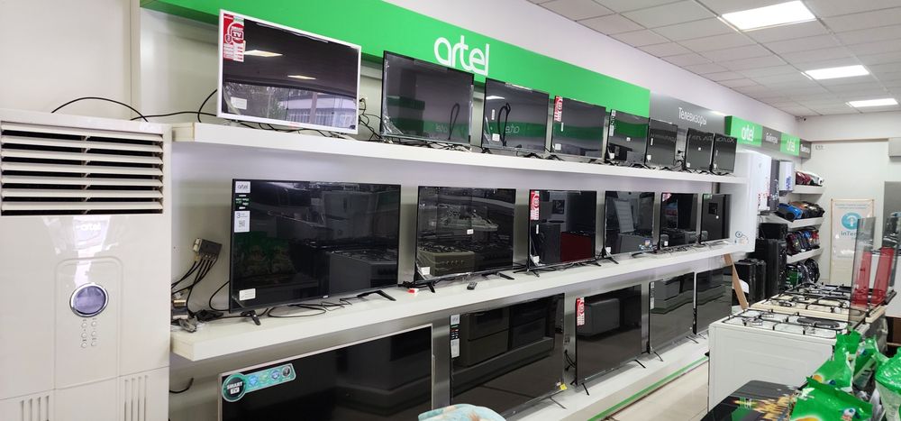 ARTEL 32NHCH001 Чёрный