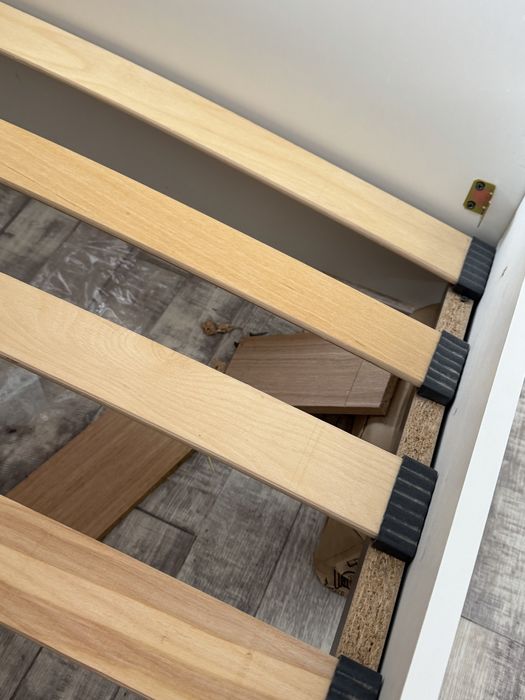 Бесплатно кровать