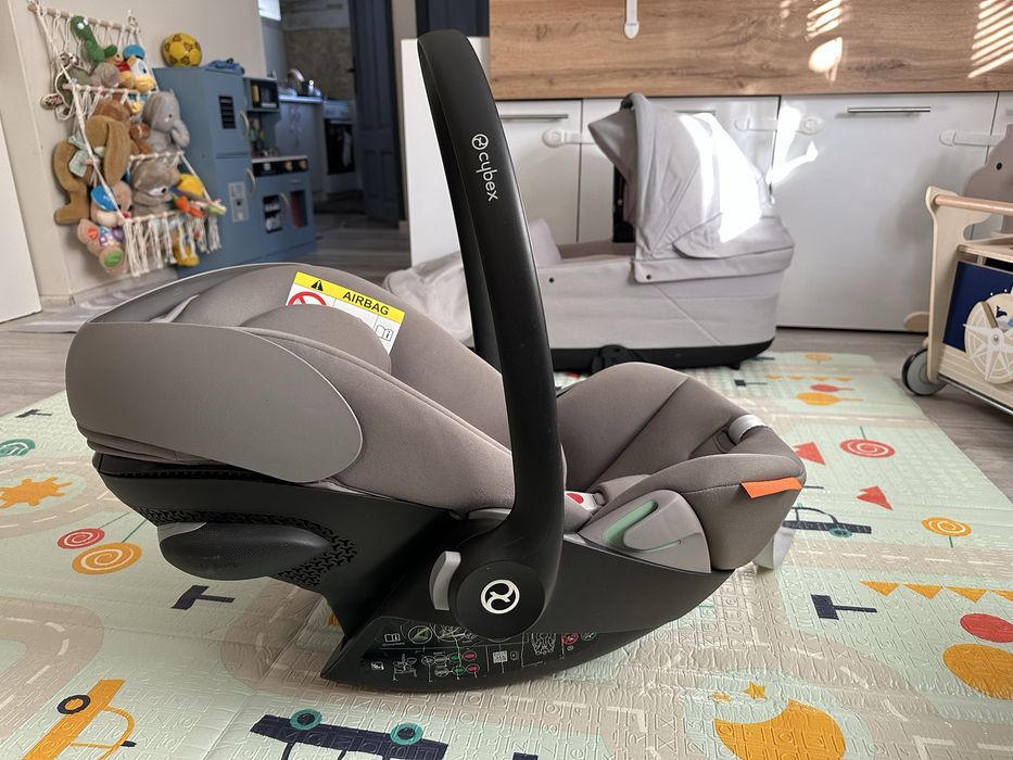 Cybex Cloud G кошница за кола + адаптери + подложка за кояородено