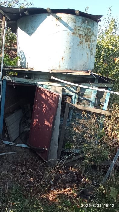 Продам бочку для полива металическая