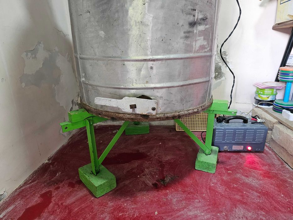 Продам электромедогонку четырёхрамочную