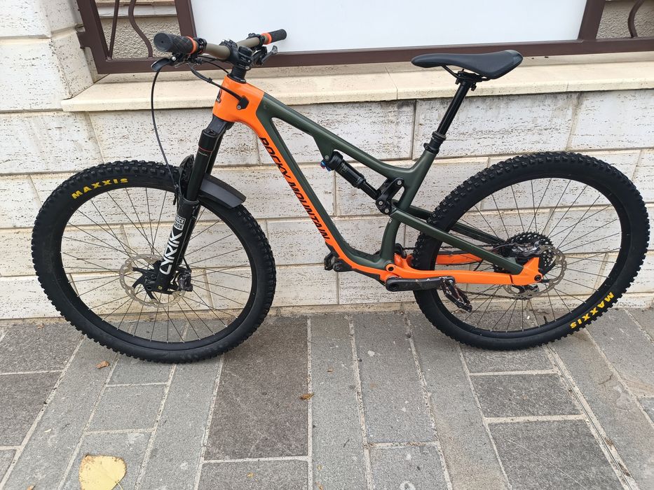 Bicicleta enduro Rocky Mountain Instinct 29