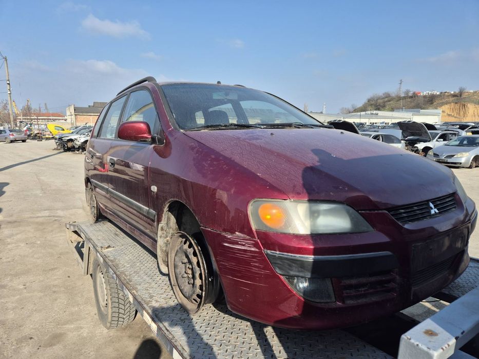 Мицубиши спейстар на части