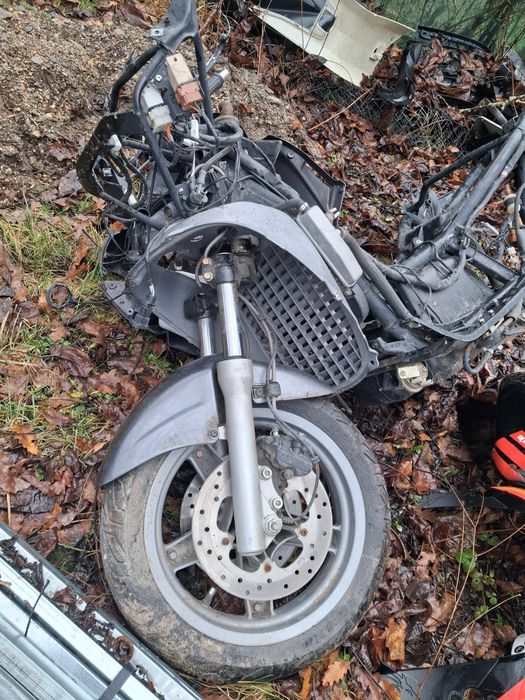 Piaggio X9 250 на части