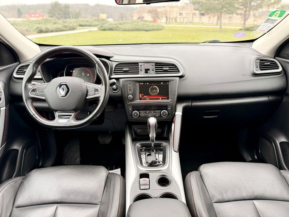 Renault Kadjar Black Edition 1.2 Benzina, Automat, încălzire