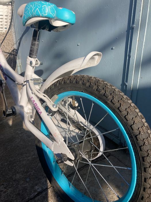 Продавам детско колело