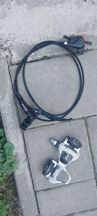 Frana spate Deore,pedala sosea Ultegra