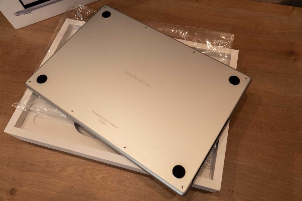 MacBook Pro 16 M1, диск на 1TB