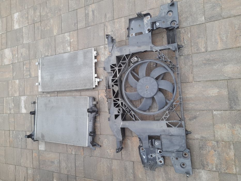 Radiator Apa Răcire Intercooler AC Aer Clima Renault Grand Scenic 3