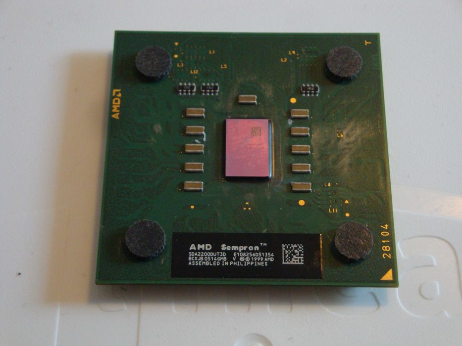 Retro vintage Procesor AMD Sempron 2200+ 1500 Mhz SDA2200DUT3D sk462
