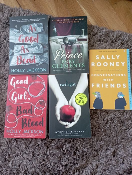 книги - английски, български, немски