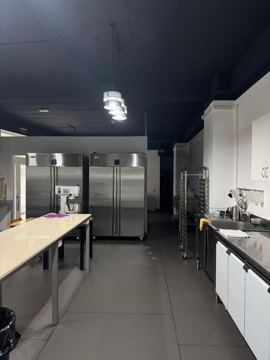 Vand afacere la cheie / patiserie