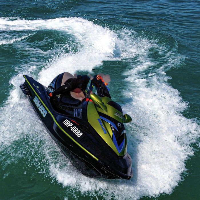 Продам гидроцикл