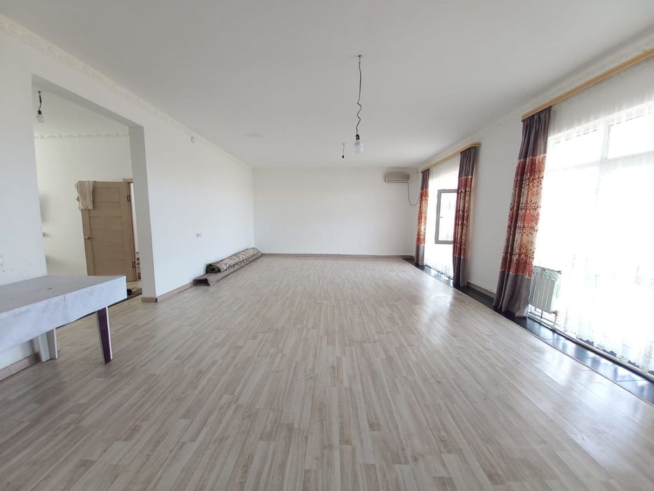 Уй сатылады еркинкала