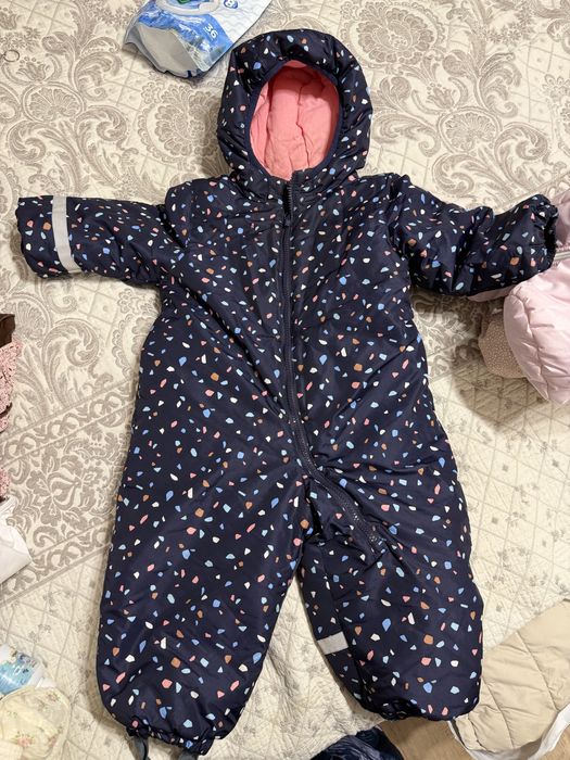 Продам комбинезон детский