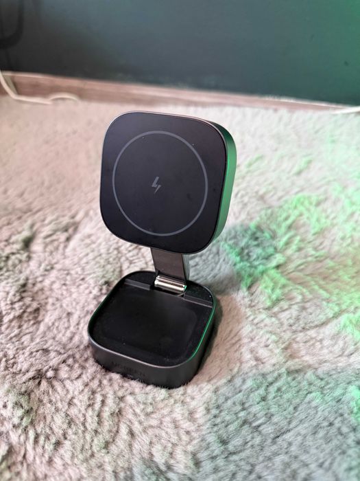 Încărcător - Suport Wireless Magnetic Pliabil UGREEN - Ca nou