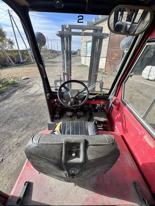 Продам погрущик nissan j01A15