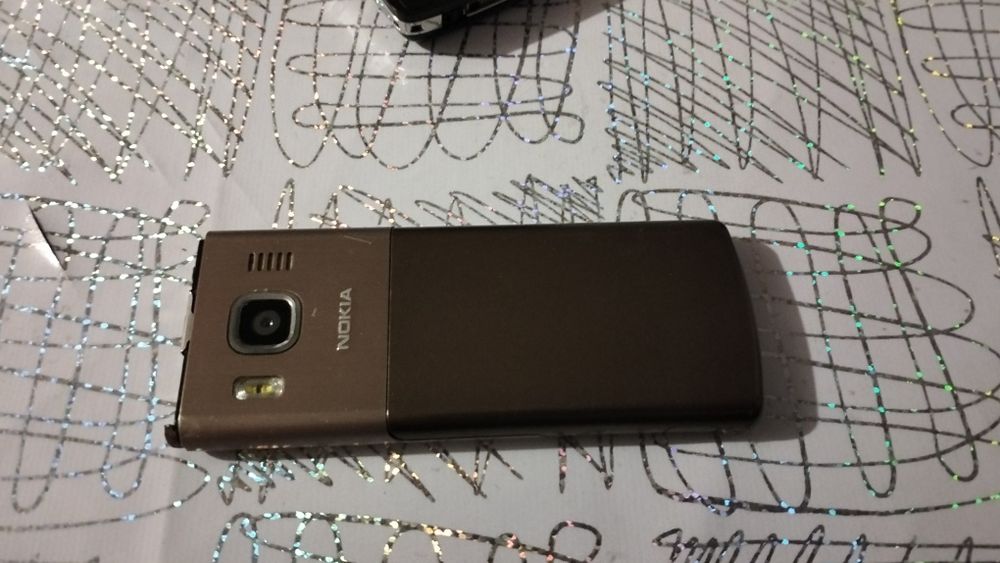 Продам телефон Нокиа 6500с